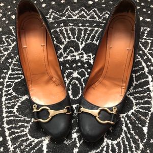 Burberry Classic Pumps